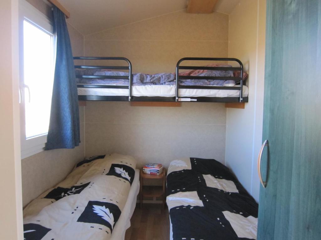 Laekjarkot Rooms And Cottages With Kitchen Борґарнес Номер фото