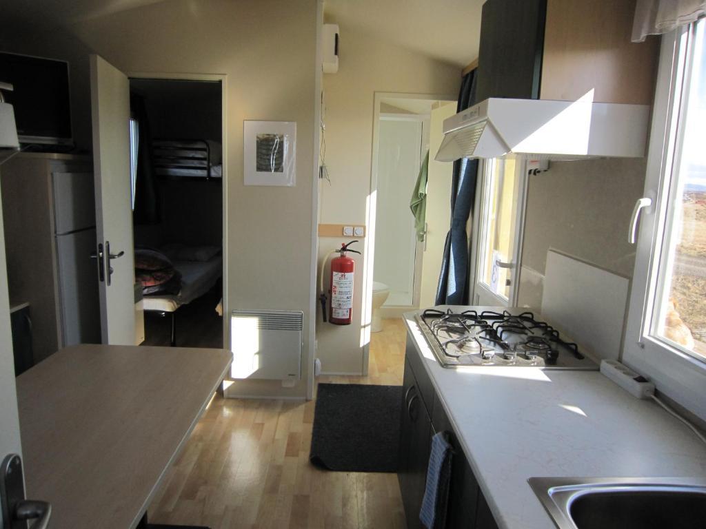 Laekjarkot Rooms And Cottages With Kitchen Борґарнес Номер фото