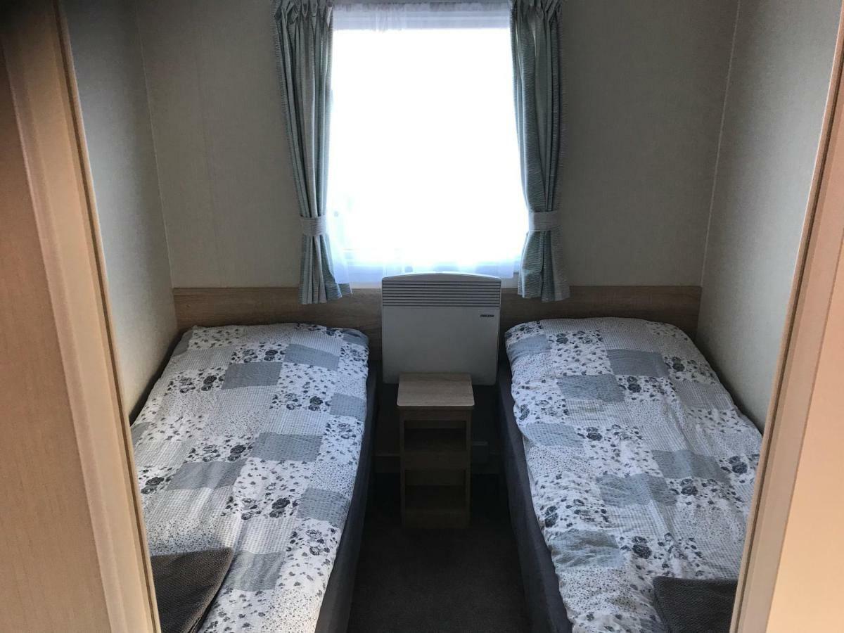 Laekjarkot Rooms And Cottages With Kitchen Борґарнес Екстер'єр фото