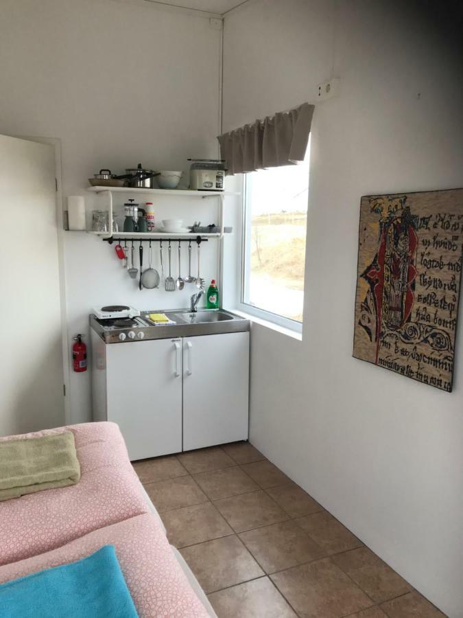 Laekjarkot Rooms And Cottages With Kitchen Борґарнес Екстер'єр фото